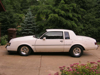 Illustration for article titled At $12,995, Could This “Scary Fast” 1986 Buick Regal Scare Up A Deal?